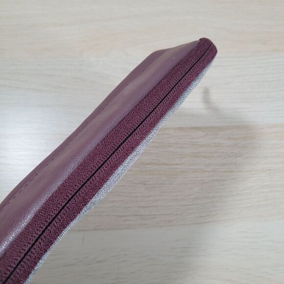 Herschel Supply Make Up Bag Virgin Atlantic Toiletry Cosmetic Zip Pouch Gray - Picture 4 of 8